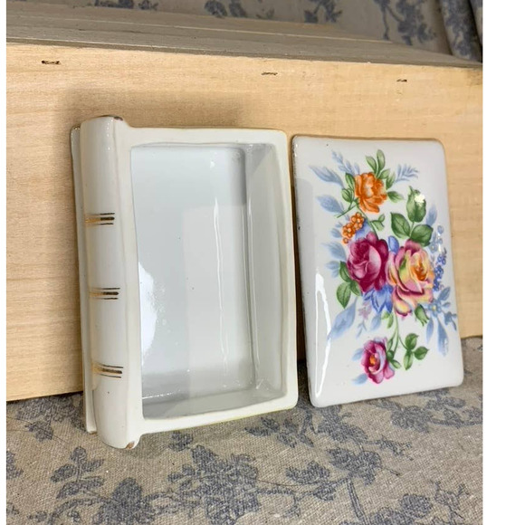 VTG Book Shaped Lidded Trinket Box Hand Painted Floral Japan - Picture 2 of 8